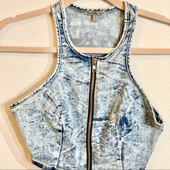 Charlotte Russe Tops - CHARLOTTE RUSSE size small acid wash sleeveless crop top zipper front